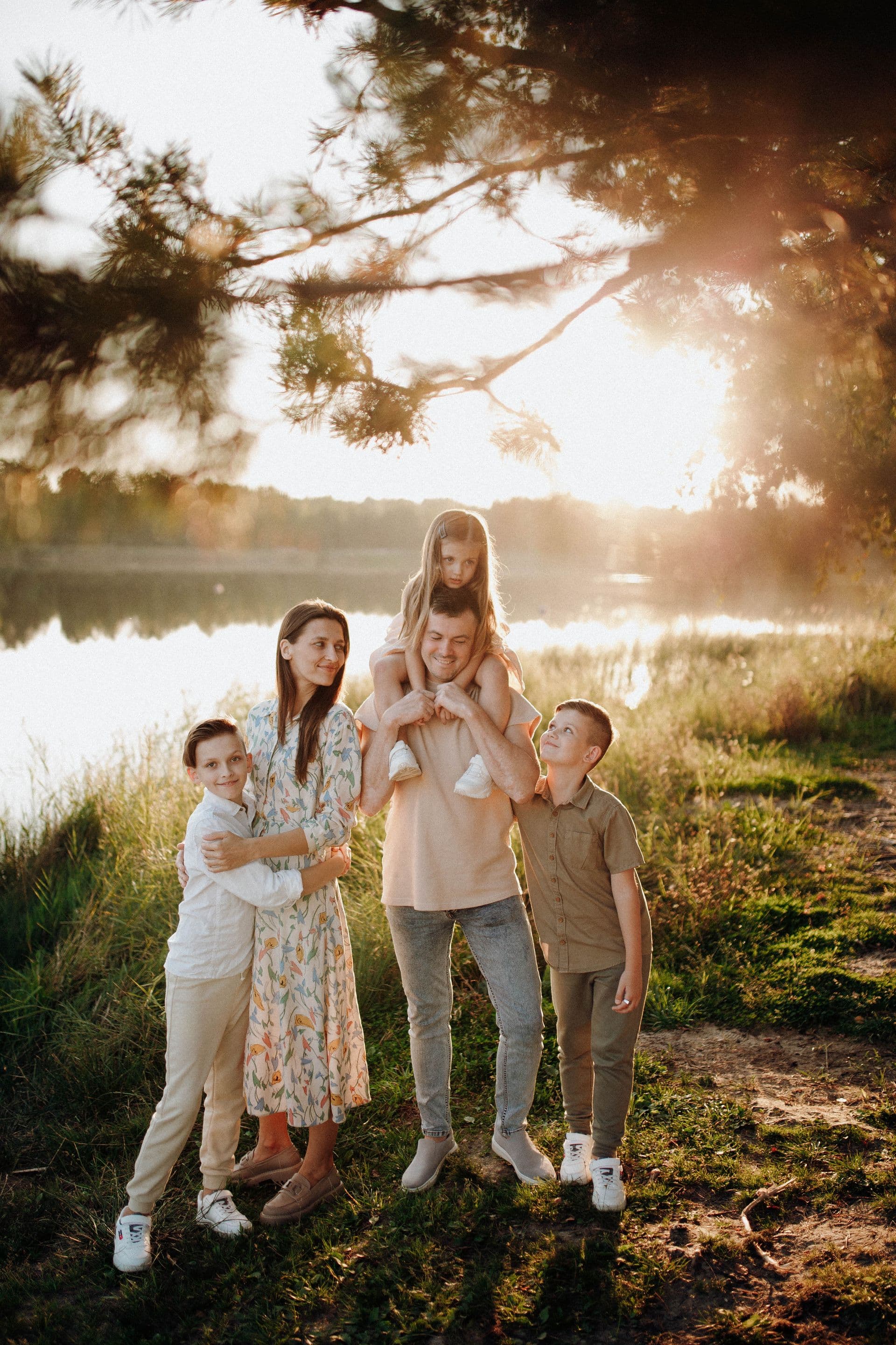 Family Portraits · Editorial set